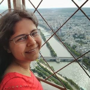 Meet your Posher, Divya